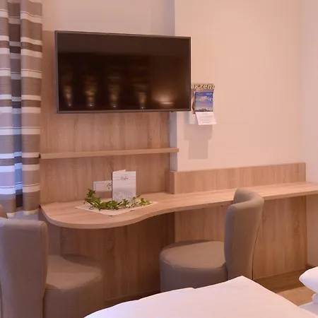 Hotel Ziegler & Restaurant 3*