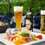 Ziegler & Restaurant 酒店 3*