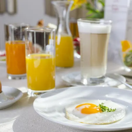 מלון Ziegler & Restaurant