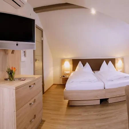 Ziegler & Restaurant